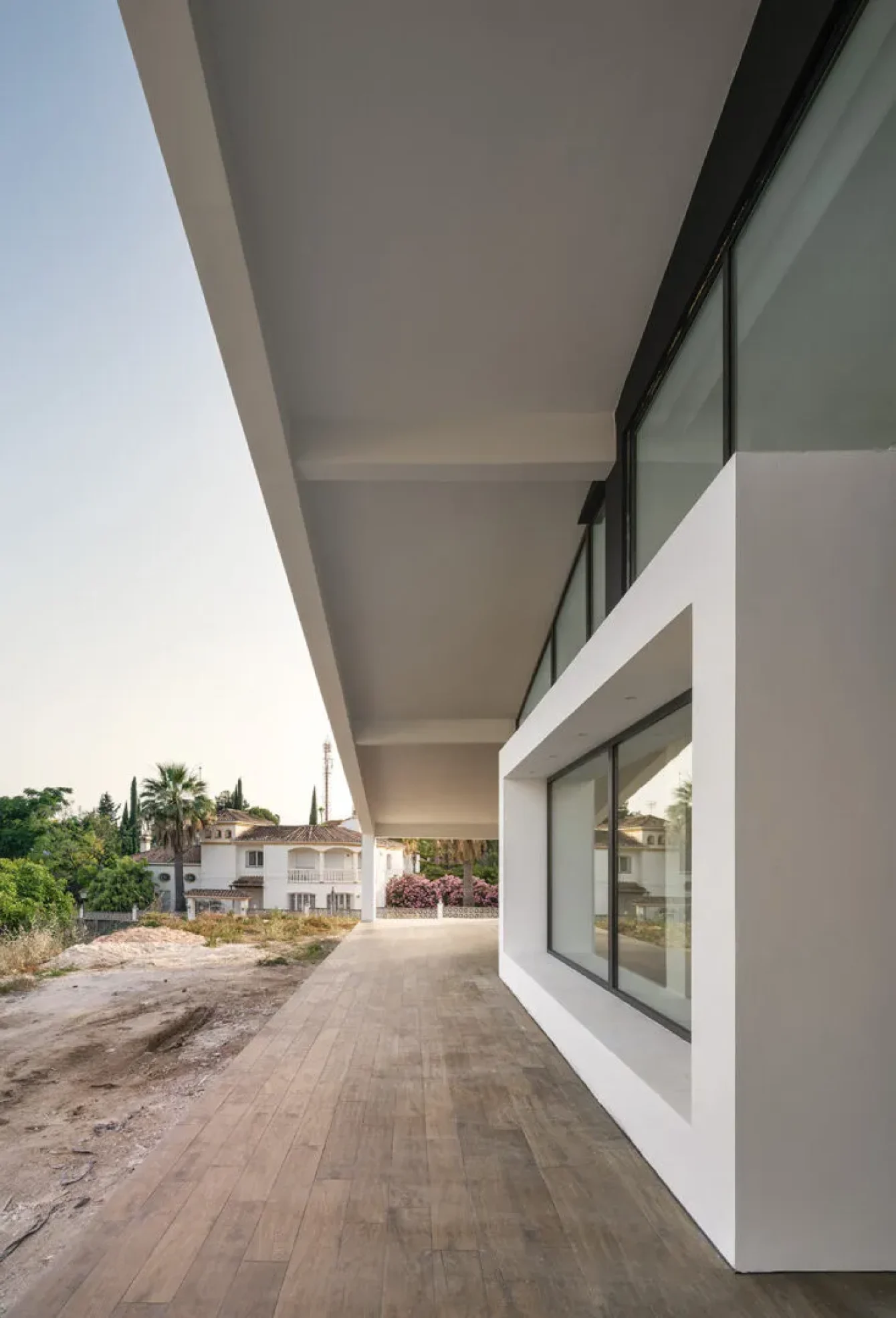 d223590de89bc4f427f2f255682af819d6ff214a_11zon