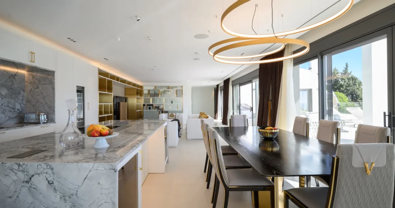 e98ca47f3c8b37eff32362e70433a6aa2b3b068c_11zon